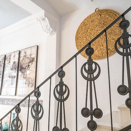 Maison Reina B&B Valencia Bagian luar foto