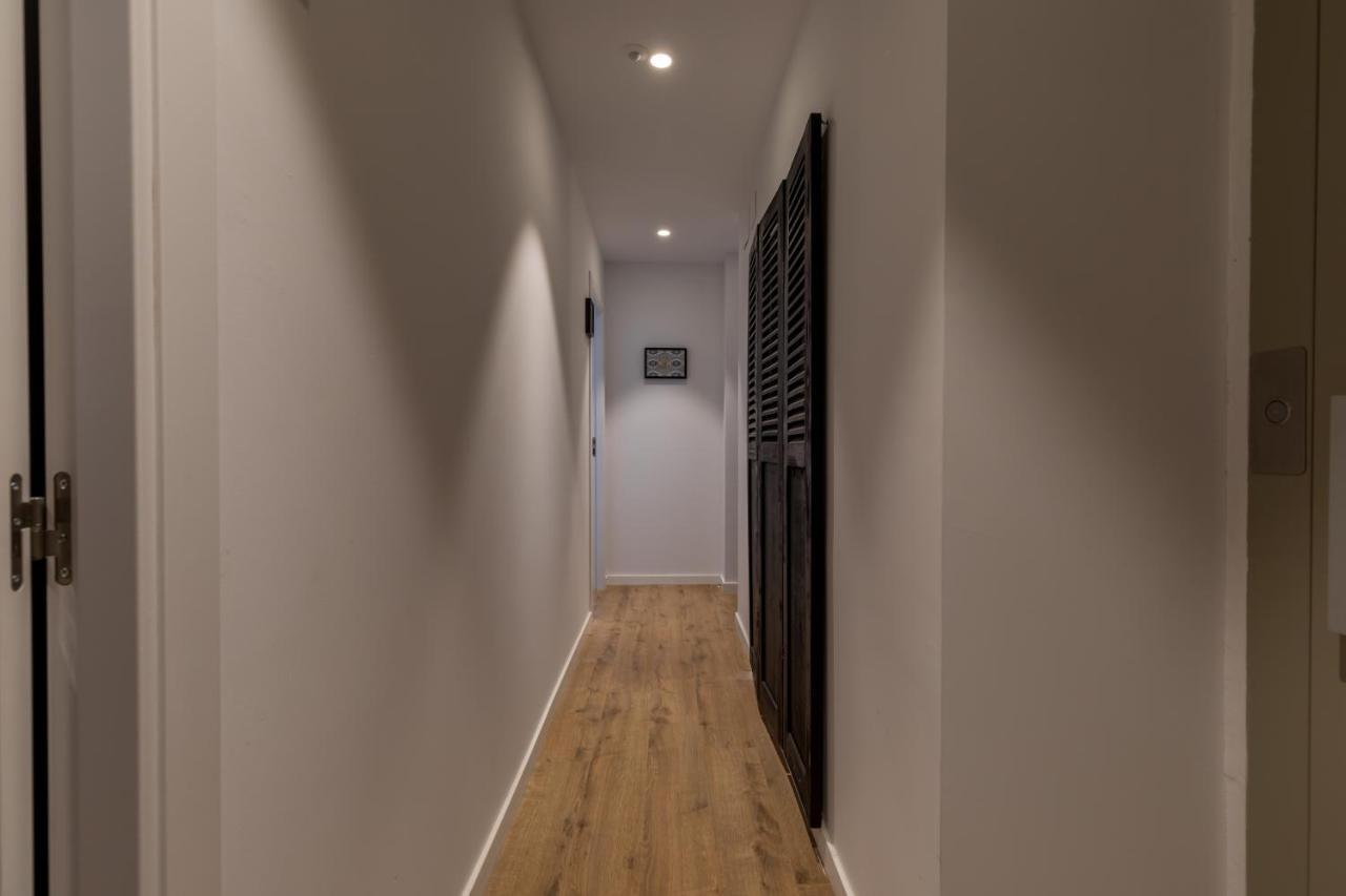 Maison Reina B&B Valencia Bagian luar foto