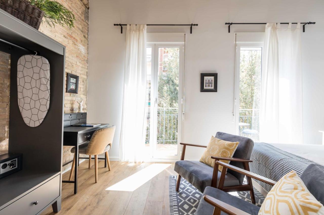 Maison Reina B&B Valencia Bagian luar foto