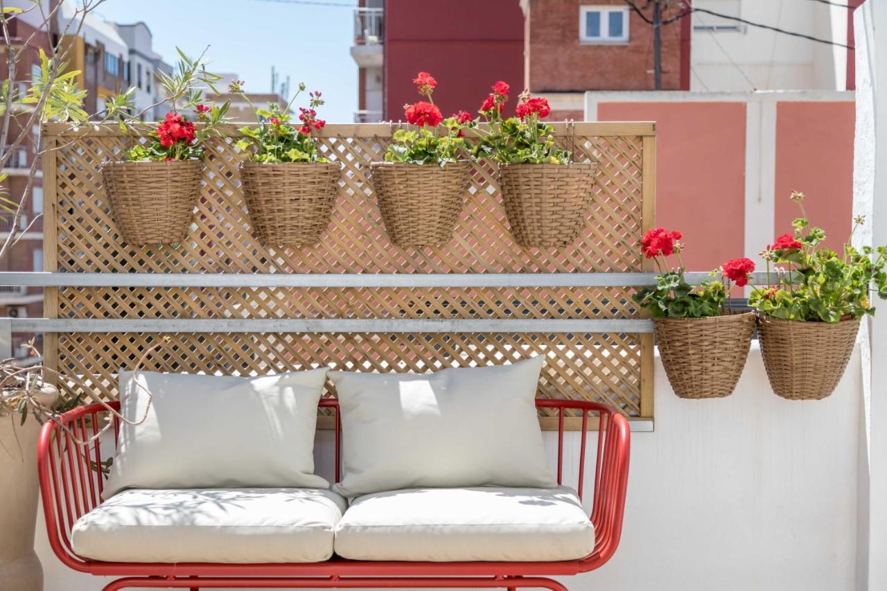 Maison Reina B&B Valencia Bagian luar foto