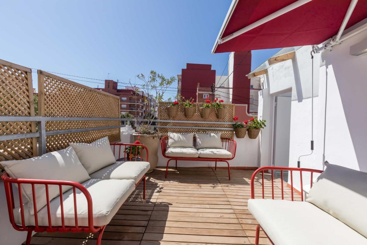 Maison Reina B&B Valencia Bagian luar foto