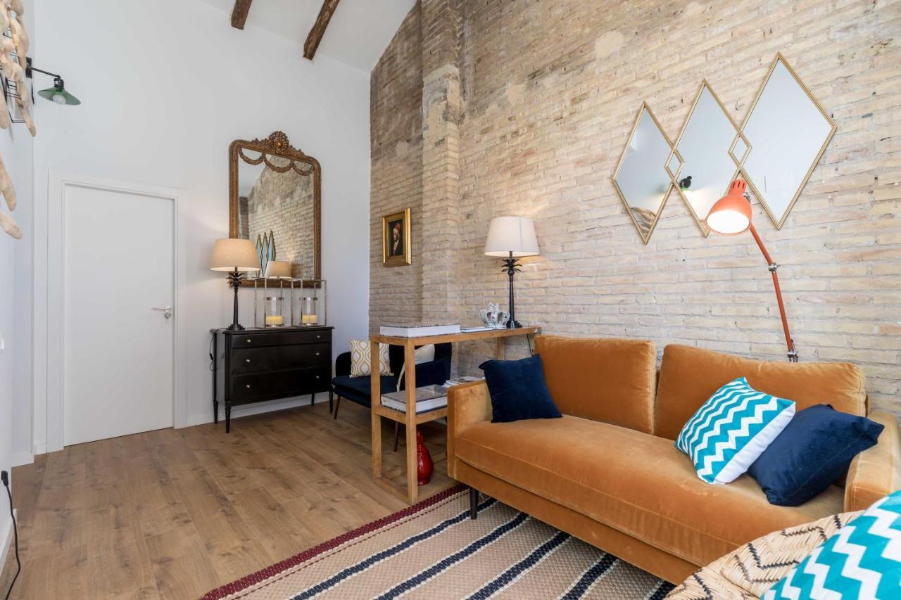 Maison Reina B&B Valencia Bagian luar foto