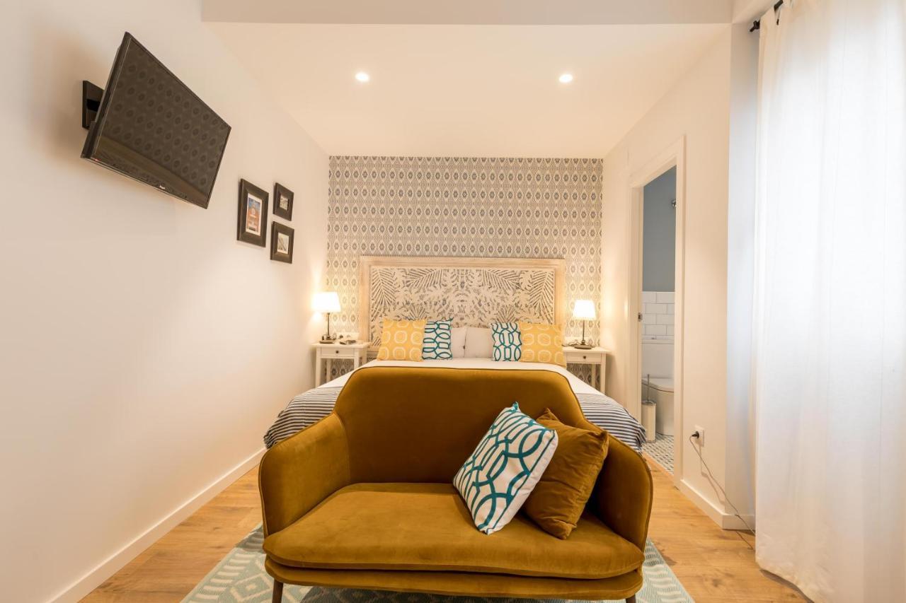 Maison Reina B&B Valencia Bagian luar foto