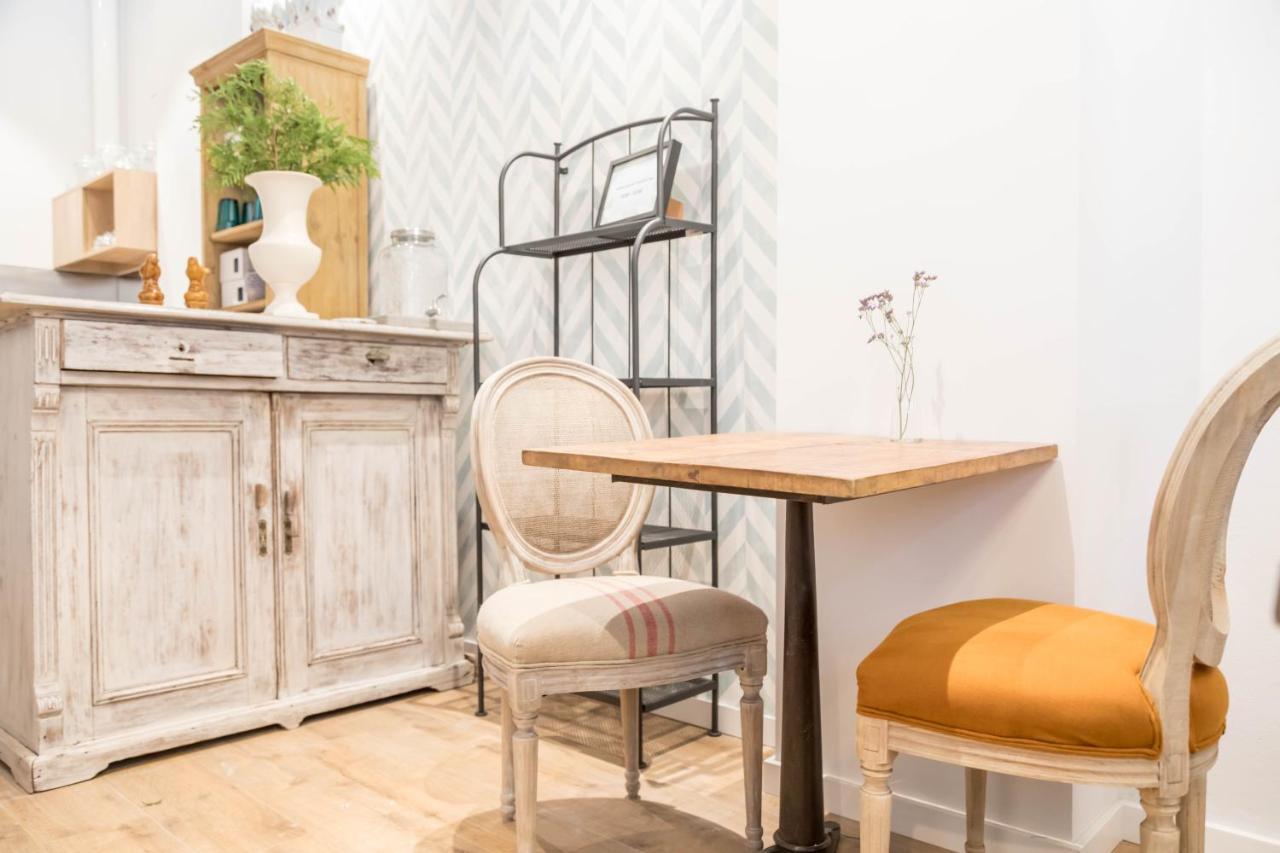 Maison Reina B&B Valencia Bagian luar foto
