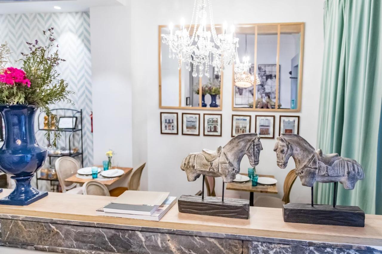 Maison Reina B&B Valencia Bagian luar foto